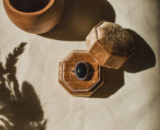 Black Onyx Ring sz 4.5
