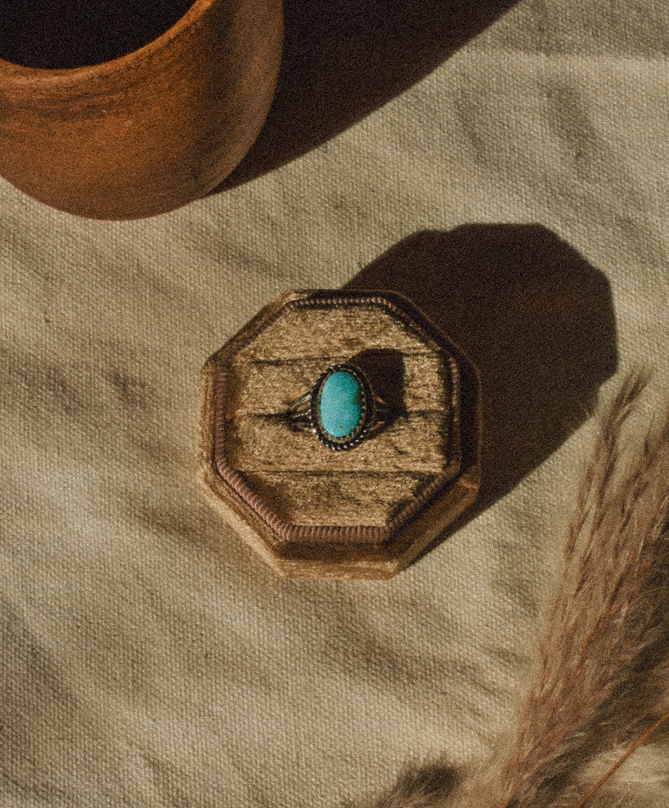 Old Stock Nevada Turquoise Ring Sz7