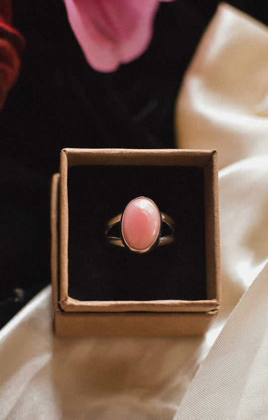 Pink Conch Shell Ring sz7